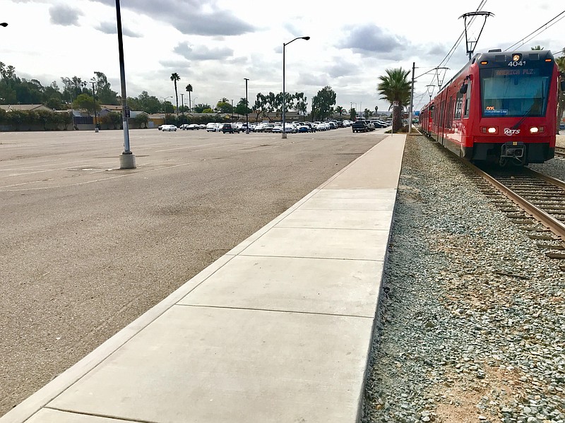 San Diego trolley photo