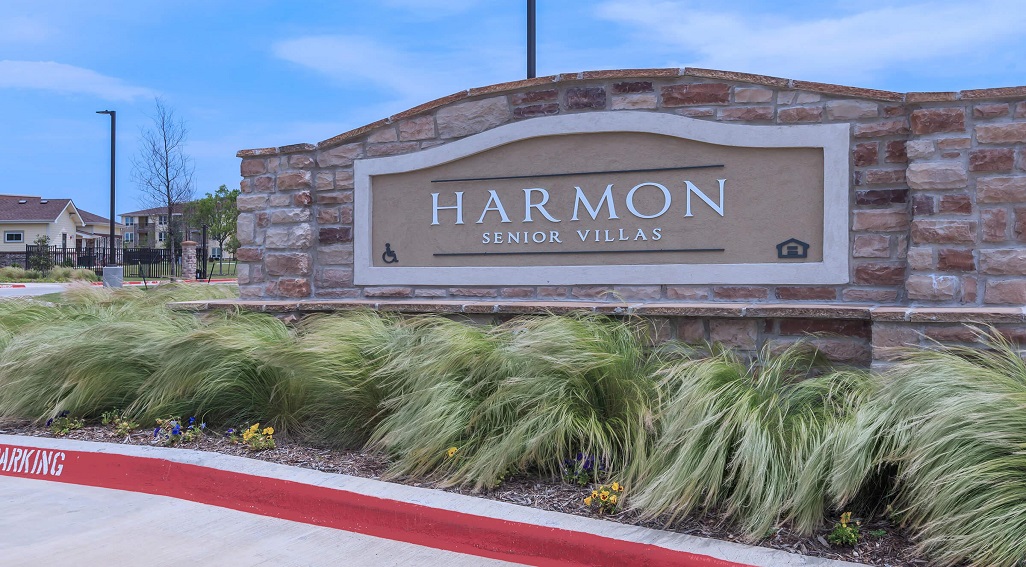 Harmon apartments exterior monument sign